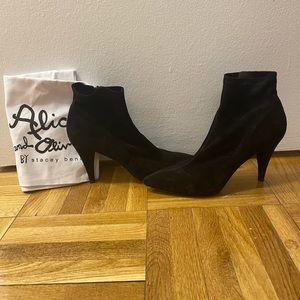 Alice and Olivia Black Velvet Booties